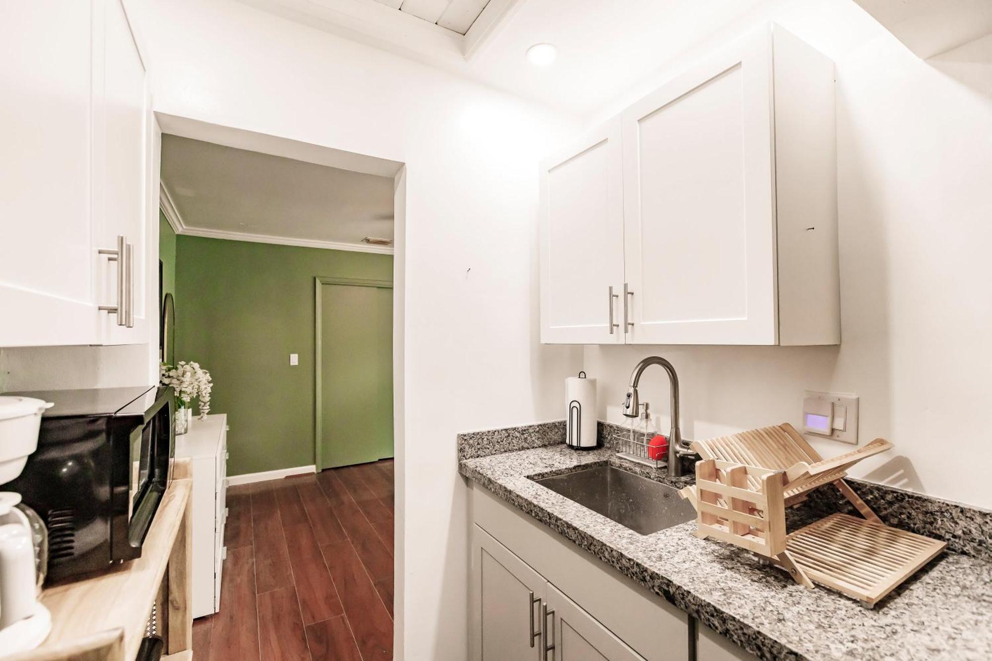 Bnb Hyperion - Updated 1B1B Hideaway - Sleeps 3 Hollywood Dış mekan fotoğraf
